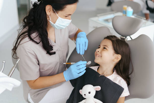 Best Pediatric Emergency Dentist in Lake Magdalene, FL